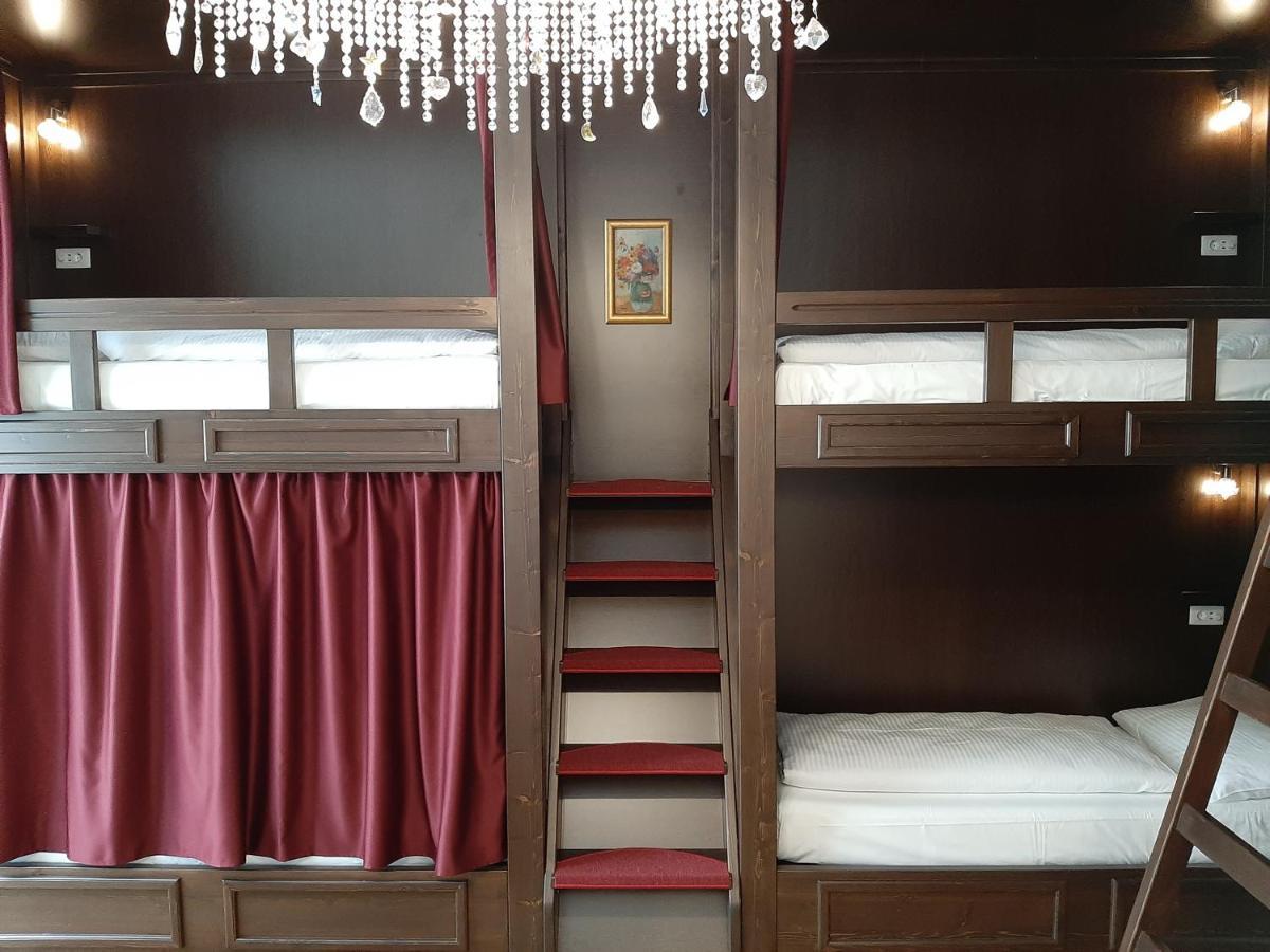 Vienna Boutique - Premium Hostel Kültér fotó